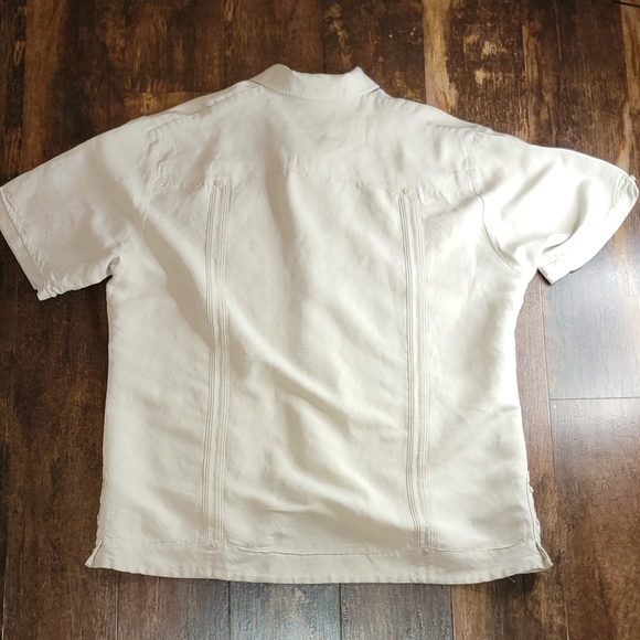 Cubavera Guayabera Shirt, Large, Tan Color, Button Up 4 Pockets Short Sleeve - Picture 2 of 3